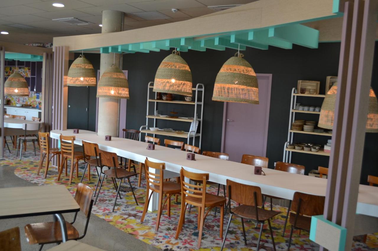 Greet Hotel Rennes Pace Экстерьер фото